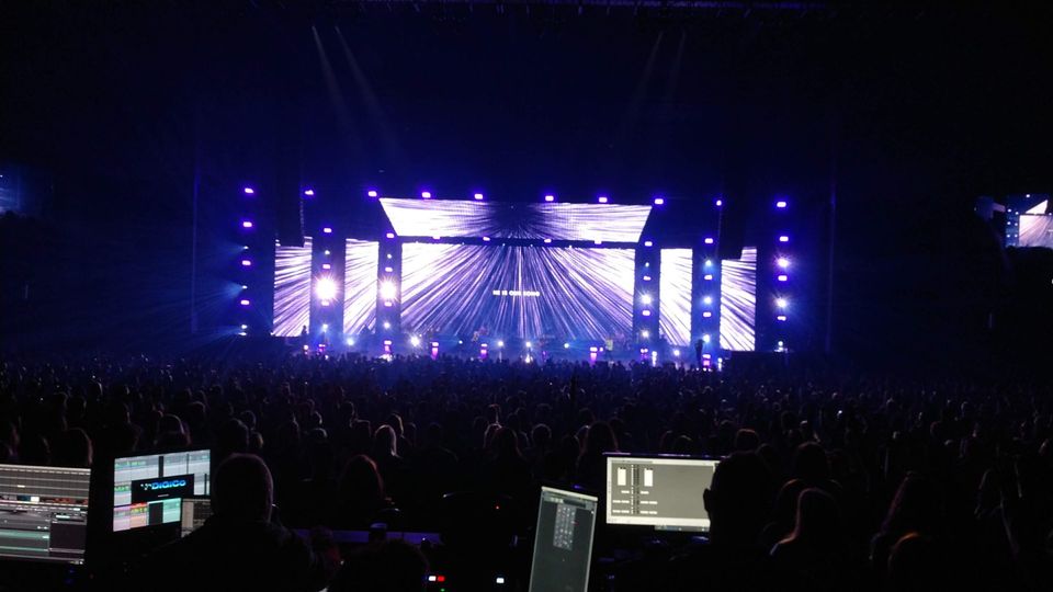 Full-stage LED at Bethel Heaven Come Conference