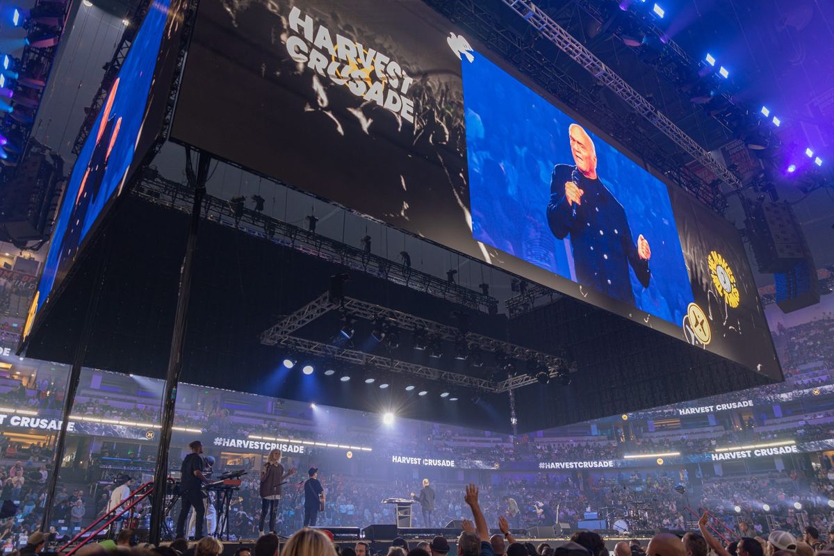 Stadium LED screens at Harvest Crusade